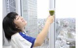 まずは窓辺でワイン風、ストレートでの画像