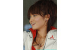 　東京オートサロン2006のコンパニオン写真集第12弾は、三菱ブースから。の画像