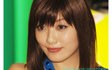 　東京オートサロン2006のコンパニオン写真集第14弾は、スズキブースから。の画像