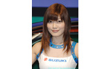　東京オートサロン2006のコンパニオン写真集第14弾は、スズキブースから。の画像