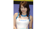　東京オートサロン2006のコンパニオン写真集第14弾は、スズキブースから。の画像