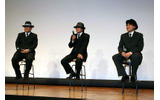 左より、サントリー宣伝部課長・泉田豊氏、脚本・林海象氏、エグゼクティブプロデューサ・大和田廣樹氏の画像