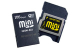 　アイ・ビー・エス・ジャパンは、miniSDタイプの無線LANカード「IMSW-822」を9月1日から販売をすると発表した。直販のみの扱いで、価格は9,980円。ウィルコムストアや家電量販店に並ぶのは10月以降の予定だ。の画像