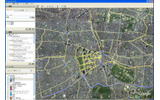 　米Googleは、オンライン3D地図ソフト「Google Earth」（4β）の日本語版を13日付けで公開した。メニューなどのインターフェイスが日本語される。これに合わせ、配信される地図データも日本語化や、情報の充実が図られている。の画像