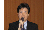 NTTレゾナントポータル事業本部技術マーケティング部部長濱野輝夫氏。事前に実施されたモニターに対するアンケート結果の発表を行ったの画像