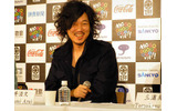 主演の新井浩文。同席の木村に、撮影時のエピソードをバラされるなど、会見ではいじられ役（？）にの画像