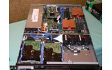 PowerEdge SC1435は1Uサイズのサーバ。主にクラスタ向けとされているの画像