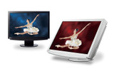 EIZO FlexScan S2111W（左）、同S2411W（右）の画像
