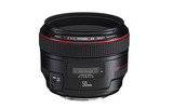 キヤノンは、単焦点レンズ「EF50mm F1.2L USM」の発売日を1月26日に決定した。価格は194,250円。なお、発表当初は11月下旬の予定だったが諸般の事由により、1月中旬に発売を延期していた。の画像