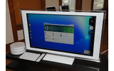 同社の46型ハイビジョン液晶テレビ「BRAVIA」とHDMIケーブルで接続の画像