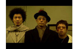 吉本興業の芸人が出演するクールな“笑撃”コントショートフィルム「EP FILMS」の新作「変能」を、casTYが26日に公開した。奇妙にリアル、でもどこかおかしい金貸しの情感を怪演している。の画像