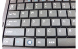 　前回のコラムでは、モバイルPCに何も入れないというセキュリティ対策を見つけたことをご紹介したが、これを実現するために、母艦であるIBM ThinkPad T42pに接続する子機に相当するPCを探し始めた。の画像