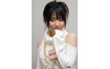 アイドリング!!!に出演しているアイドル達の衣装は、それぞれの性格をよく表している。1号の加藤沙耶香さんは、「肩が出てちょっとセクシーなところと、メンバーで私だけのパンプスです!」と衣装をアピール。の画像
