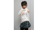 アイドリング!!!に出演しているアイドル達の衣装は、それぞれの性格をよく表している。1号の加藤沙耶香さんは、「肩が出てちょっとセクシーなところと、メンバーで私だけのパンプスです!」と衣装をアピール。の画像