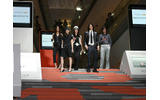 　表参道ヒルズにて、22日、ファッションショー「OMOTESANDO HILLS COLLECTION supported by KDDI」が開催された。の画像