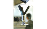 WILLCOM FORUM & EXPO 2007では、開発中の次世代PHSを用いて、ハイビジョン映像を流すデモンストレーションが行われている。の画像