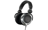 　ティアックは25日、独beyerdynamic製ヘッドホン プレミアムラインシリーズ3製品およびネックバンド型ヘッドホン1製品と、米KOSS製ヘッドホン2製品、合わせて6製品を発表した。すべて5月30日発売。の画像