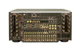AVC-A1HDの背面の画像
