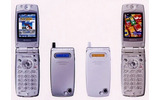 Operaを搭載した京セラ製のAirH
