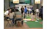 GWはバラの花びらで作った絵画に囲まれて光体験−新宿タカシマヤでインフィオラータ開催の画像