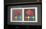 色域再現力のデモンストレーションの様子の画像
