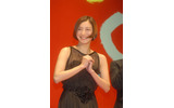 　竹内結子、宮沢りえ、中谷美紀、広末涼子ら、セクシーなドレスで登場し「第20回東京国際映画祭」を華やかに盛り上げた豪華女優の写真を紹介する。の画像