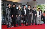 　「第20回東京国際映画祭」最終日の28日、クロージングセレモニーの会場となった渋谷のBunkamuraオーチャード・ホール前にはレッドカーペットが敷き詰められ、各国から集まった映画人たちが続々と来場した。の画像