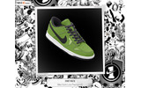 「INFOBAR 2」のカラーリングに合わせたNIKEの人気モデル「DUNK PREMIUM LOW」スペシャルカスタマイズの画像