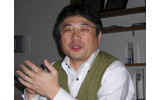 ヤノ電器の矢野氏。神戸に本社を置く同社は、震災で多くのデータを失った企業や個人と出会った。その記憶がデータの長期保存の原動力となっているの画像