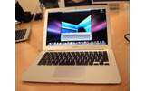 これが実際に見た超薄型ノートPC「MacBook Air」の画像