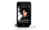 画像は発売済みのiPod touchのもの。デザイン、サイズなどに変更があったかなどは不明の画像