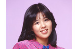 石野真子の画像