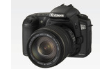 　キヤノンは、有効820万画素APS-Cサイズ（22.5×15.0mm）のCMOSを搭載し、毎秒5コマの連写が可能なデジタル一眼レフカメラ「EOS 20D」を9月下旬に発売する。の画像