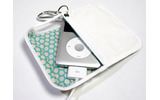 春夏限定バージョンのiPod classic用ケース「tocca」の画像
