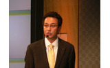 コンシューマ事業統括本部コンシューマ商品企画本部長の長島孝志氏の画像