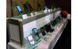 会場に展示されたWindows Mobile端末の画像