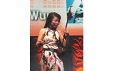 WPC EXPO 2004で、メドレーもふくめて計8曲を披露したウェイウェイ・ウーさん。の画像