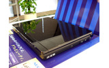 LJ730RL本体サイドのインターフェースの画像