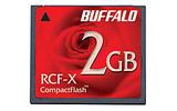 　バッファローは、コストパフォーマンスを追及した2Gバイトのコンパクトフラッシュカード「RCF-X2GY」を12月中旬に発売する。の画像