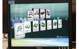 デモ画面。解像度は800×480（WVGA）。背景では鳥が飛んでおり、スムーズな動きを見せていたの画像