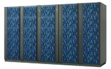 日立製作所は16日、エンタープライズ向けディスクアレイサブシステム「Hitachi Universal Storage Platform V」に、SSD(ソリッド・ステート・ドライブ)の搭載を可能とし、同時にデータを暗号化して保存できる暗号化機能を追加した。の画像