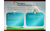 Windows Small Business Server 2008の概要。Standardエディションでは、Exchange ServerやSharePointなど、ビジネスに必要なサーバが一通り揃っている。Premiumエディションは、さらにSQL Serverが加わるの画像