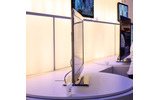現在ラスベガスにて開催中のCES 2009のパナソニックブースでは、厚さ8.8mmの超薄型プラズマテレビの試作機が展示された。また、サムスン電子は厚さ6.5mmのLEDテレビを披露するなど、各メーカーから薄型テレビが続々と発表されている。の画像