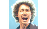 　AIIでは、フジテレビのドラマ「救命病棟24時」にレギュラー出演している北海道出身のタレント・大泉洋と、彼の所属劇団「チームナックス」を撮った密着ドキュメントの配信を始めた。の画像
