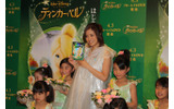上戸彩と子どもたちの画像