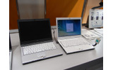 左側が社外持ち出し用PC、右側が管理者用PCの画像