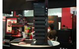 台湾Thermaltake社の10周年記念モデルケース「LeveL 10」の画像