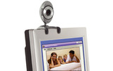 　クリエイティブメディアは、USB2.0接続に対応したウェブカメラ「Creative WebCam Live! Ultra」と「Creative WebCam Live! Ultra for Notebook」の発売を発表した。の画像
