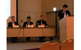 　FTTH Council Asia-Pacificジェネラルミーティングのマーケットドライバーセッション（何が市場を牽引するかをテーマとしたセッション）において、TEPCOひかりの清水俊彦氏は、現在約13万加入のTEPCOひかりについて、2008年には100万以上の加入数を目指すと述べた。の画像