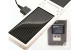携帯電話用のACアダプタからも充電が可能の画像